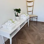 Maison24