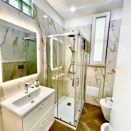 Couette-café Maison24