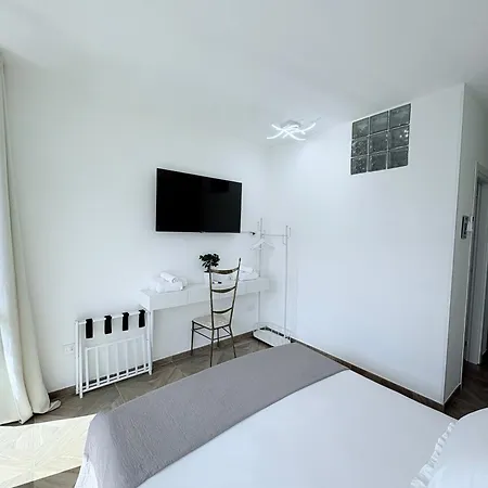 Maison24