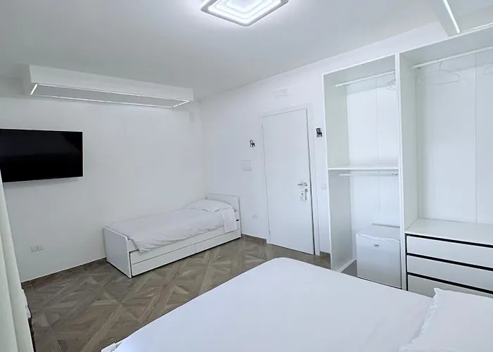 Maison24 Bed & Breakfast Martinsicuro